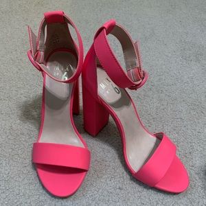 Mix no.6 Avrey hot pink block heel sz 7.5